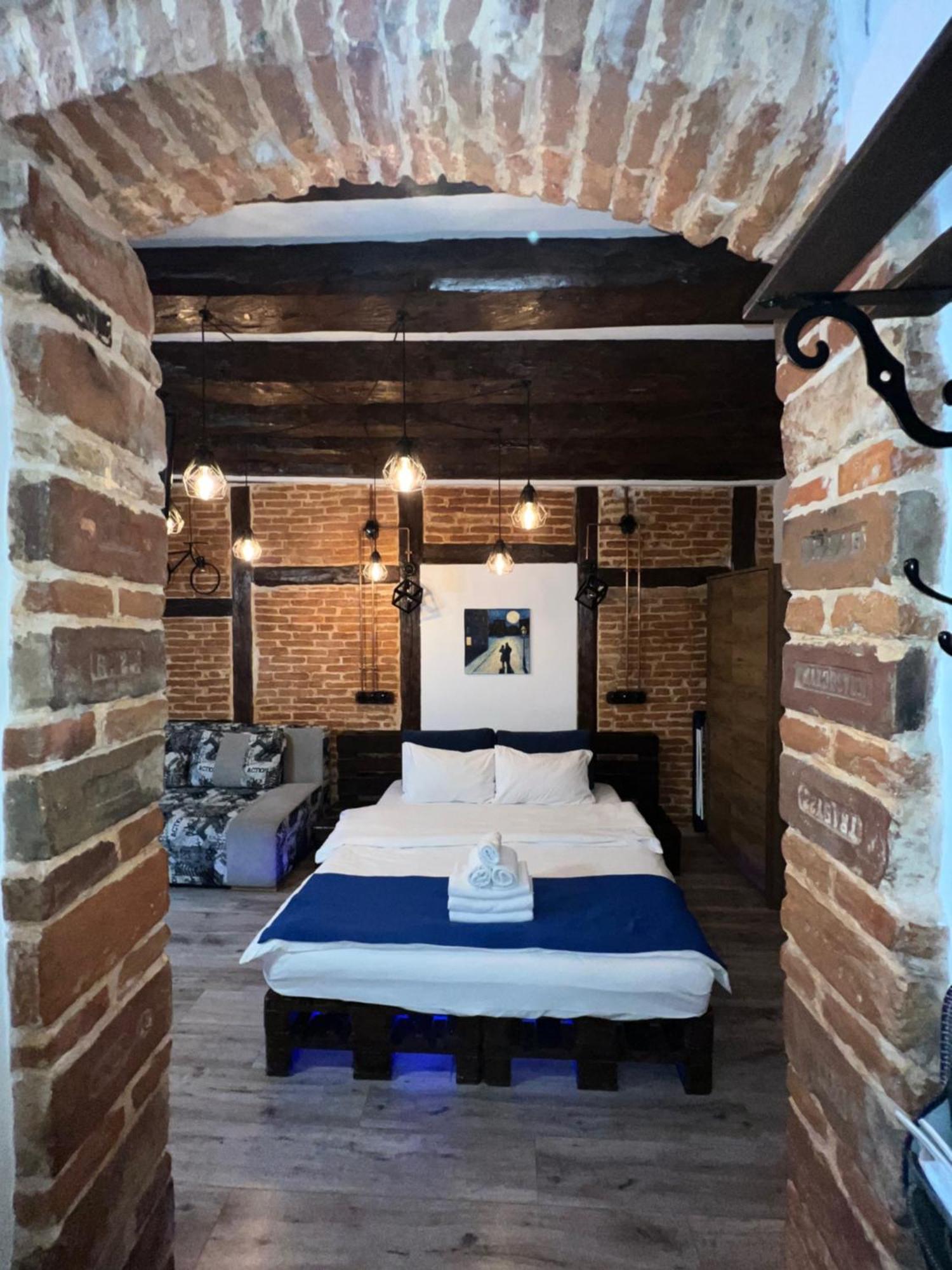 Cozy Loft В Самому Центрі Львова Apartment ภายนอก รูปภาพ